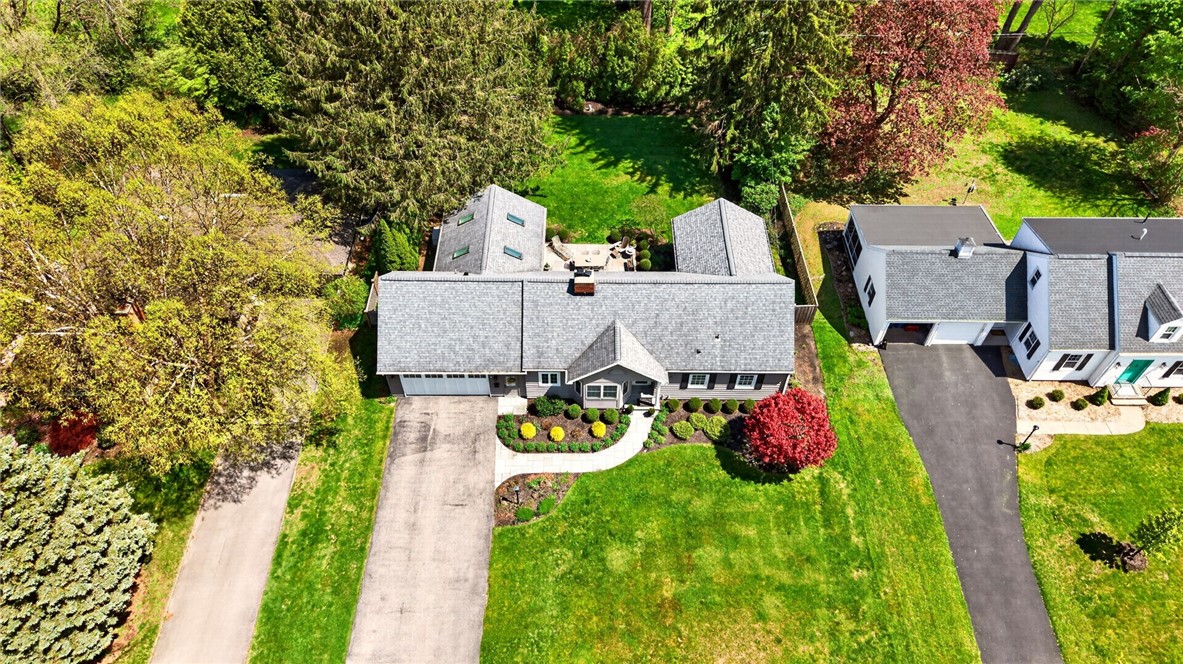 220 Overbrook Road Pittsford, NY 14618 - Photo 45 of 47