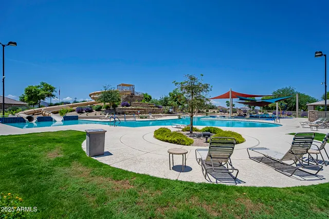 $1,645 | 2375 East Santa Ynez Drive, Casa Grande, AZ 85194