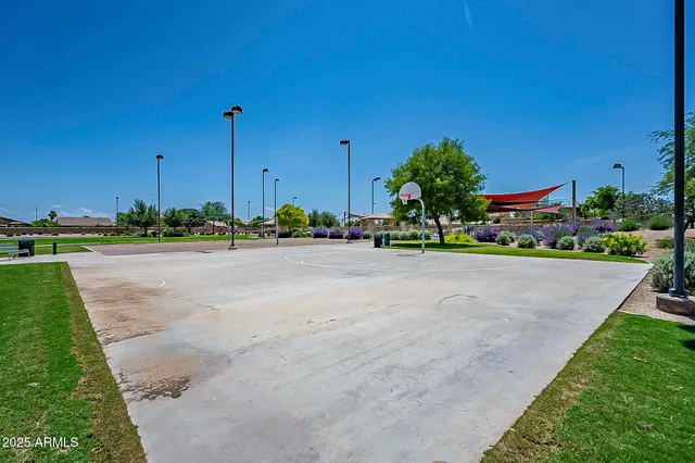 $1,645 | 2375 East Santa Ynez Drive, Casa Grande, AZ 85194