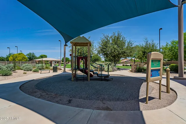 $1,645 | 2375 East Santa Ynez Drive, Casa Grande, AZ 85194