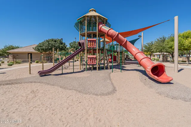 $1,645 | 2375 East Santa Ynez Drive, Casa Grande, AZ 85194