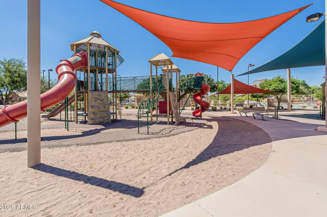 $1,645 | 2375 East Santa Ynez Drive, Casa Grande, AZ 85194