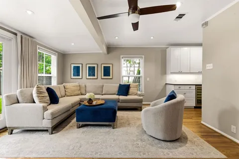 $499,000 | 2442 Marvin Avenue, Dallas, TX 75211