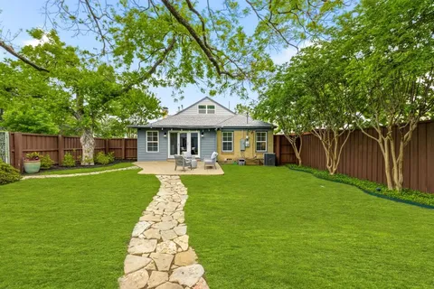 $499,000 | 2442 Marvin Avenue, Dallas, TX 75211