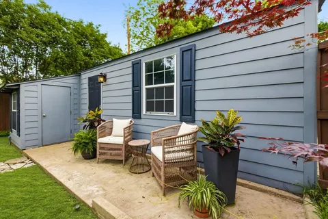 $499,000 | 2442 Marvin Avenue, Dallas, TX 75211