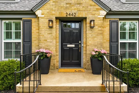 $499,000 | 2442 Marvin Avenue, Dallas, TX 75211