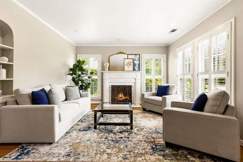 $499,000 | 2442 Marvin Avenue, Dallas, TX 75211