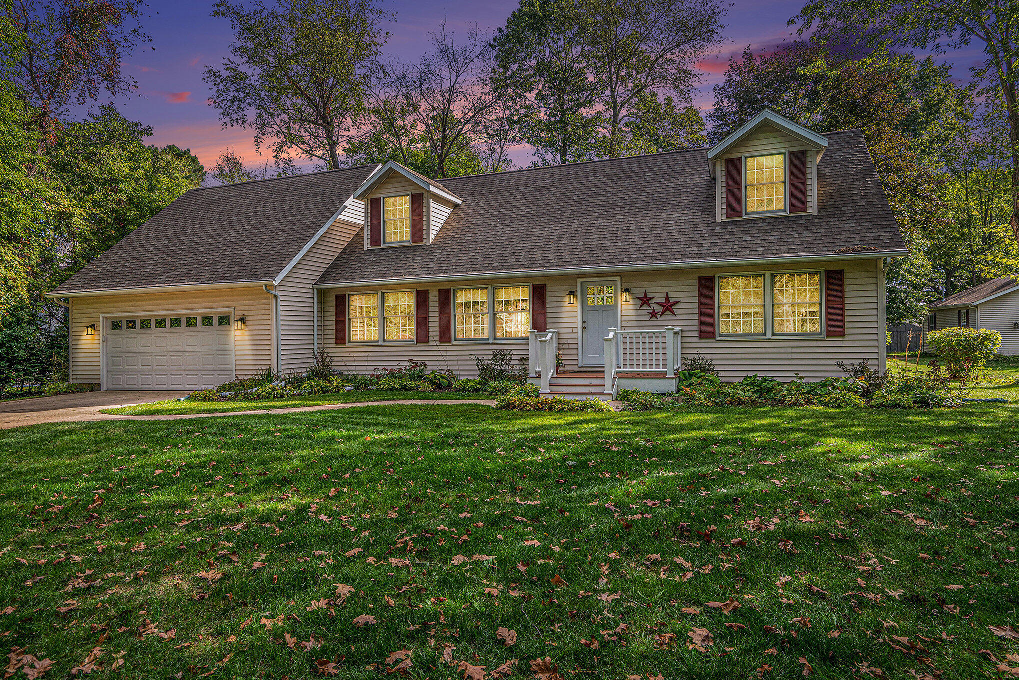 68881 3rd Street Edwardsburg, MI 49112 - Photo 1 of 32 001_dsc00721-_702