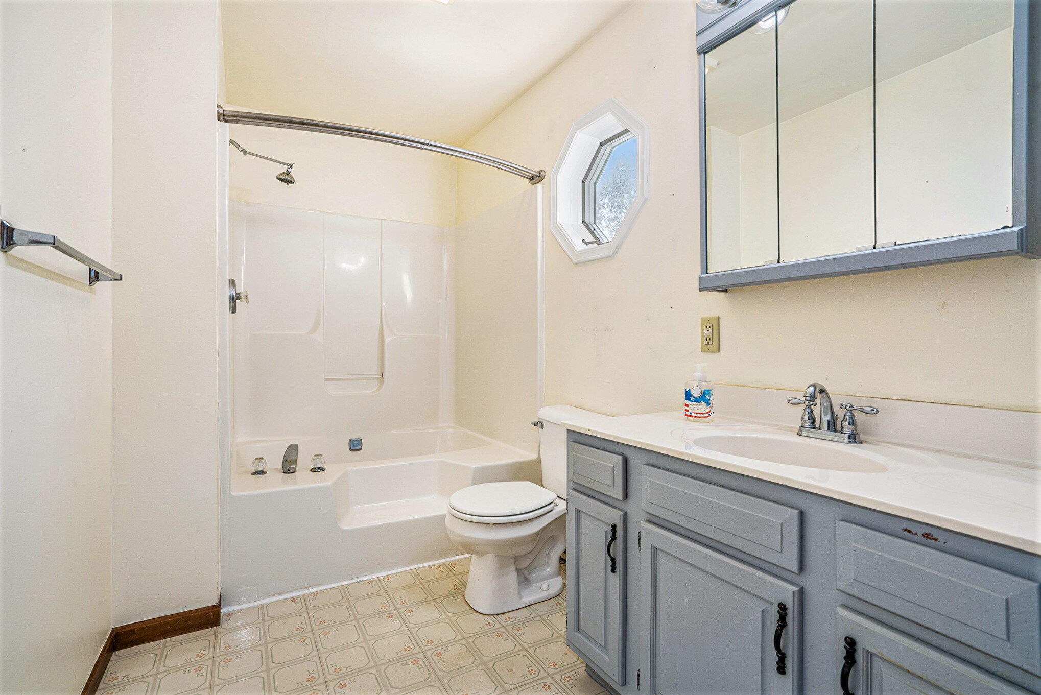 68881 3rd Street Edwardsburg, MI 49112 - Photo 10 of 32 015_dsc00698_167