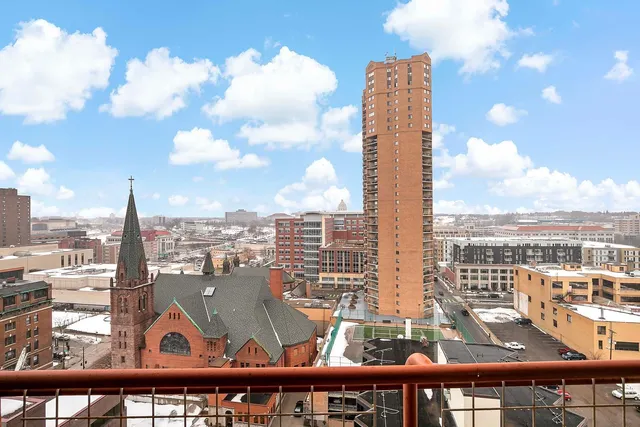 $120,000 | 66 9th Street East, Unit 1912, St. Paul, MN 55101