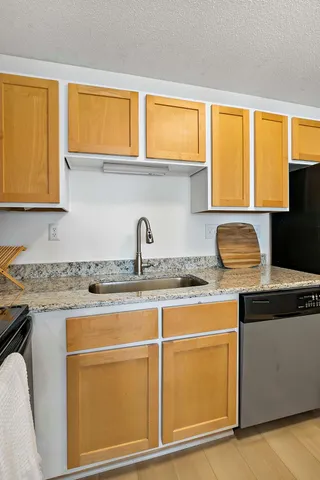 $120,000 | 66 9th Street East, Unit 1912, St. Paul, MN 55101