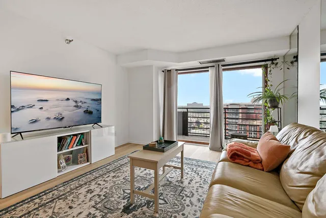 $120,000 | 66 9th Street East, Unit 1912, St. Paul, MN 55101