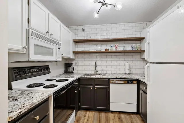 $120,000 | 66 9th Street East, Unit 1912, St. Paul, MN 55101