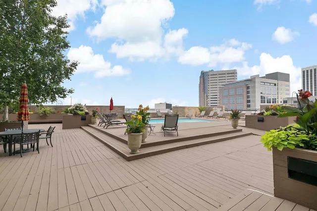 $120,000 | 66 9th Street East, Unit 1912, St. Paul, MN 55101