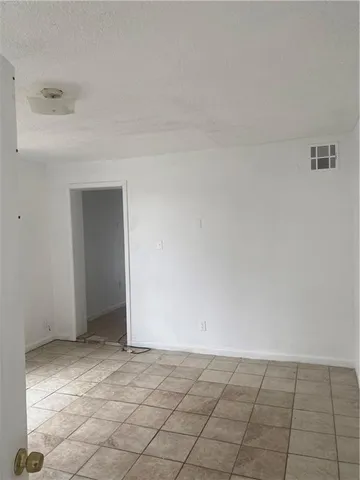 $2,295 | Undisclosed Address, New Orleans, LA 70119
