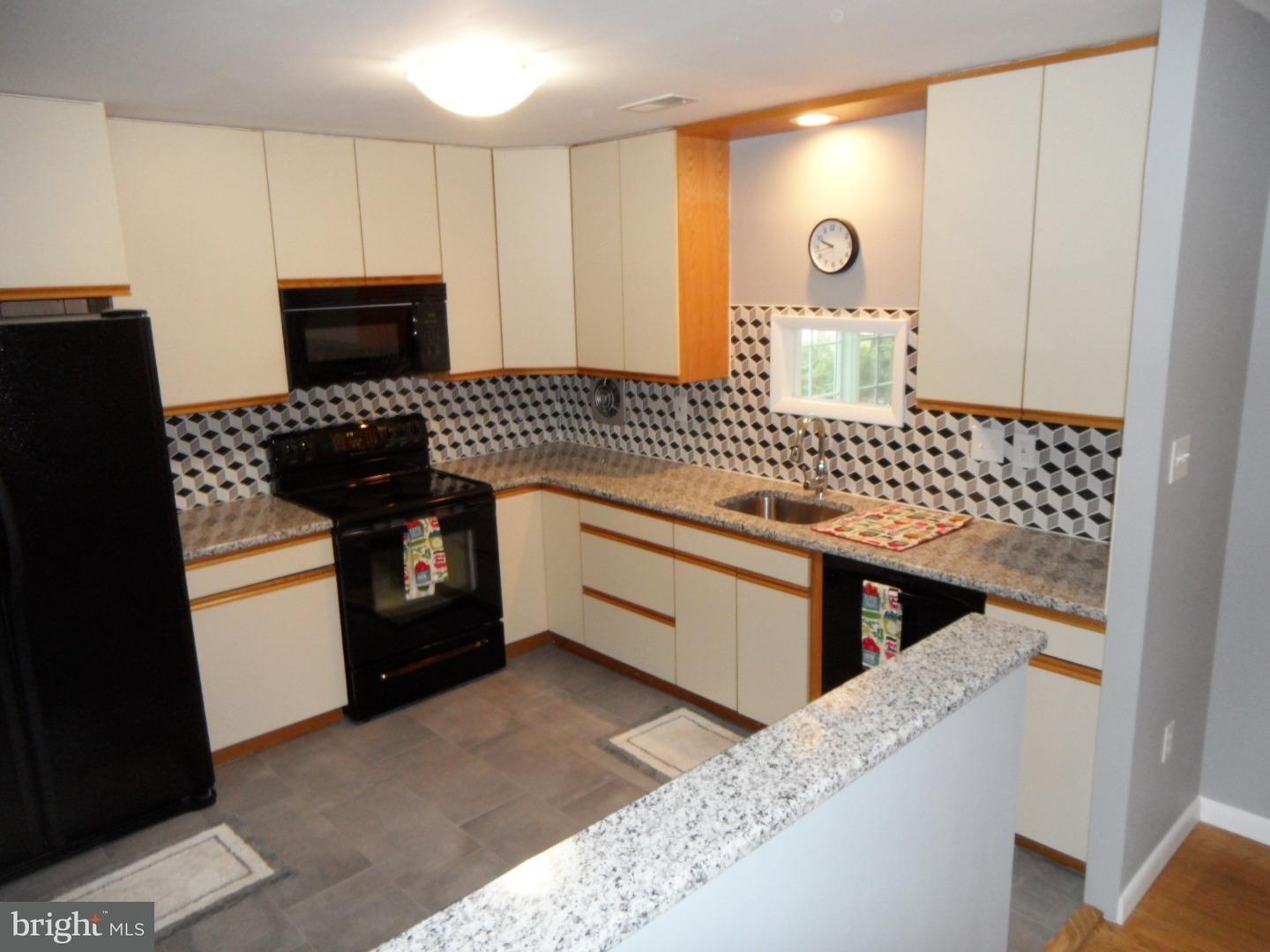 1470 Makefield Road Yardley, PA 19067 - Photo 7 of 23 Gallery Image 7