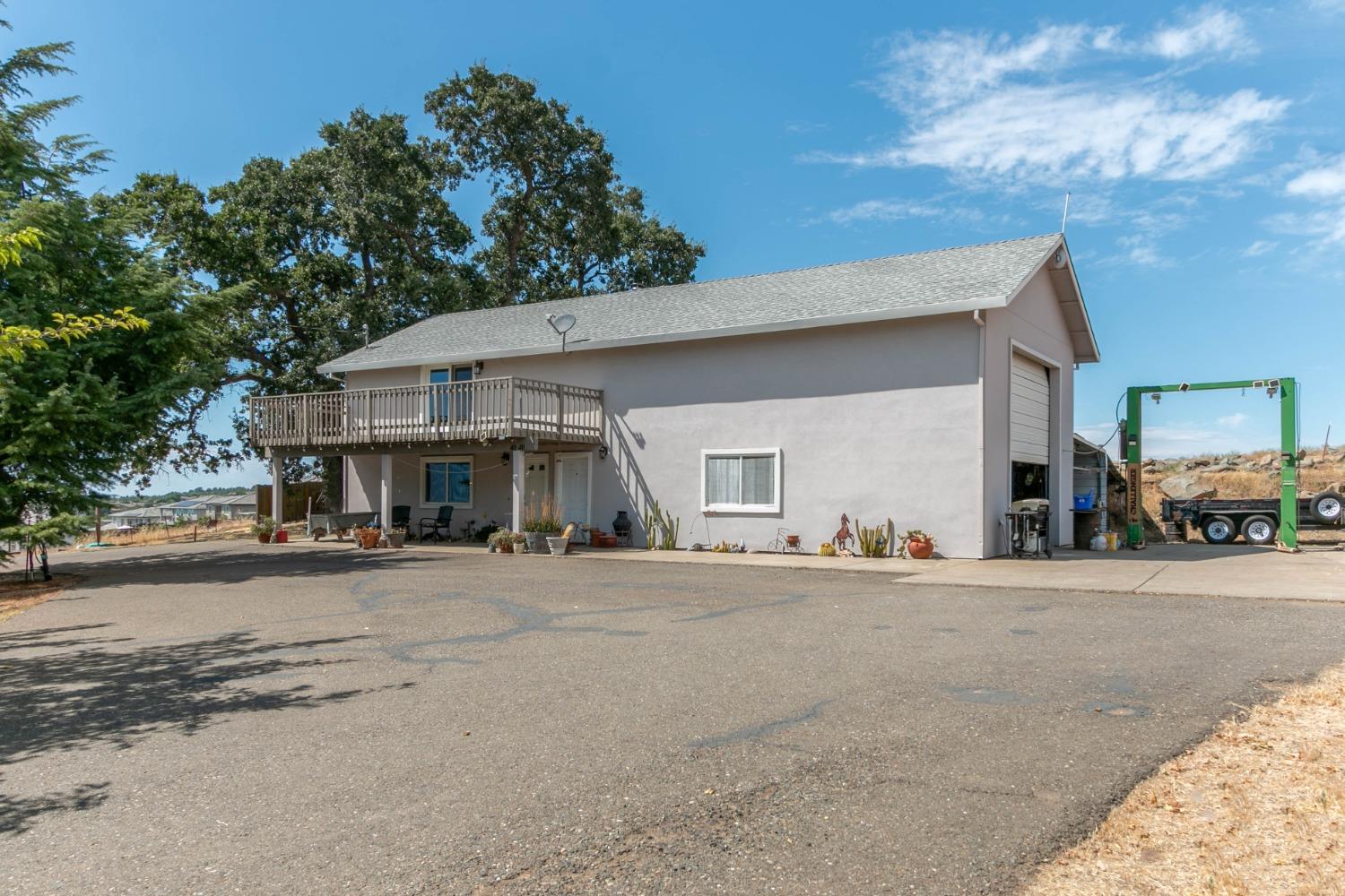 4040 Hawk View Road El Dorado Hills, CA 95762 - Photo 18 of 38