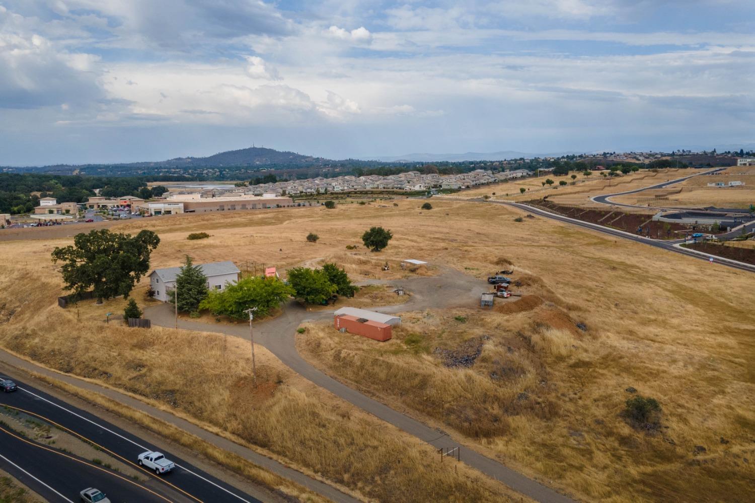 4040 Hawk View Road El Dorado Hills, CA 95762 - Photo 22 of 38