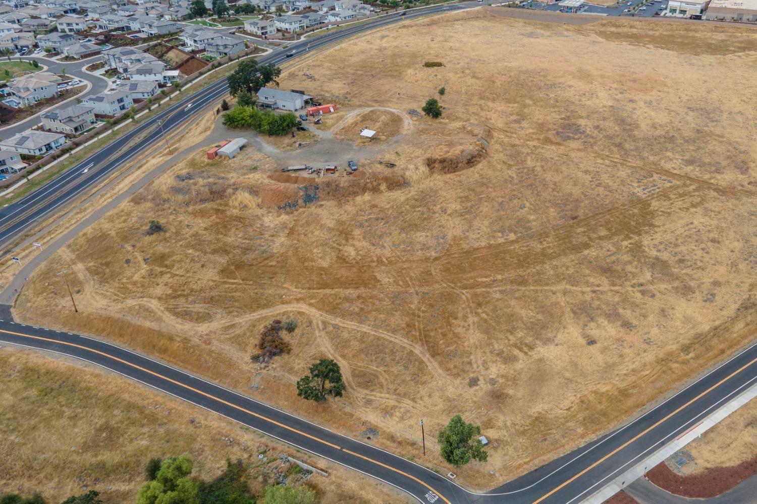 4040 Hawk View Road El Dorado Hills, CA 95762 - Photo 23 of 38