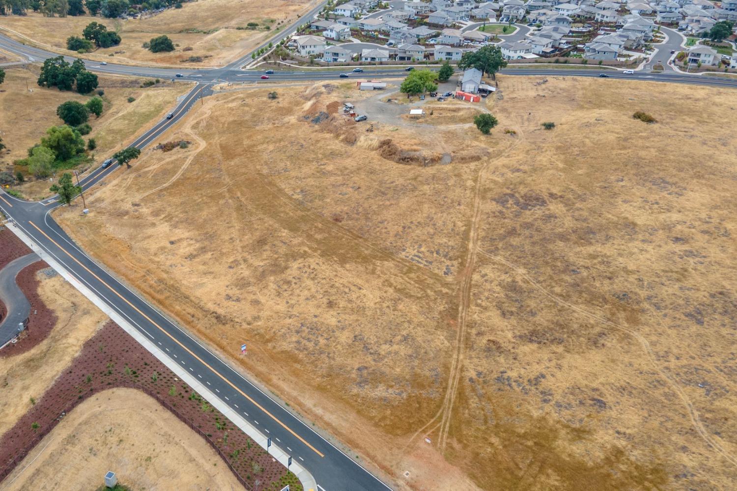 4040 Hawk View Road El Dorado Hills, CA 95762 - Photo 24 of 38