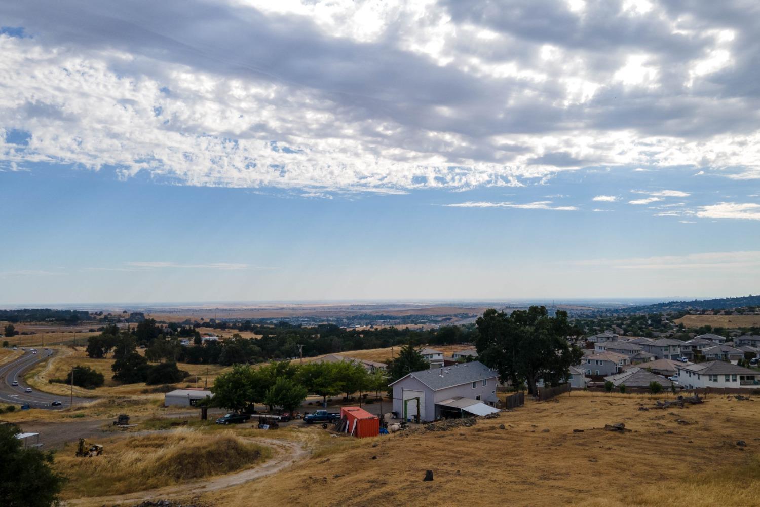 4040 Hawk View Road El Dorado Hills, CA 95762 - Photo 29 of 38