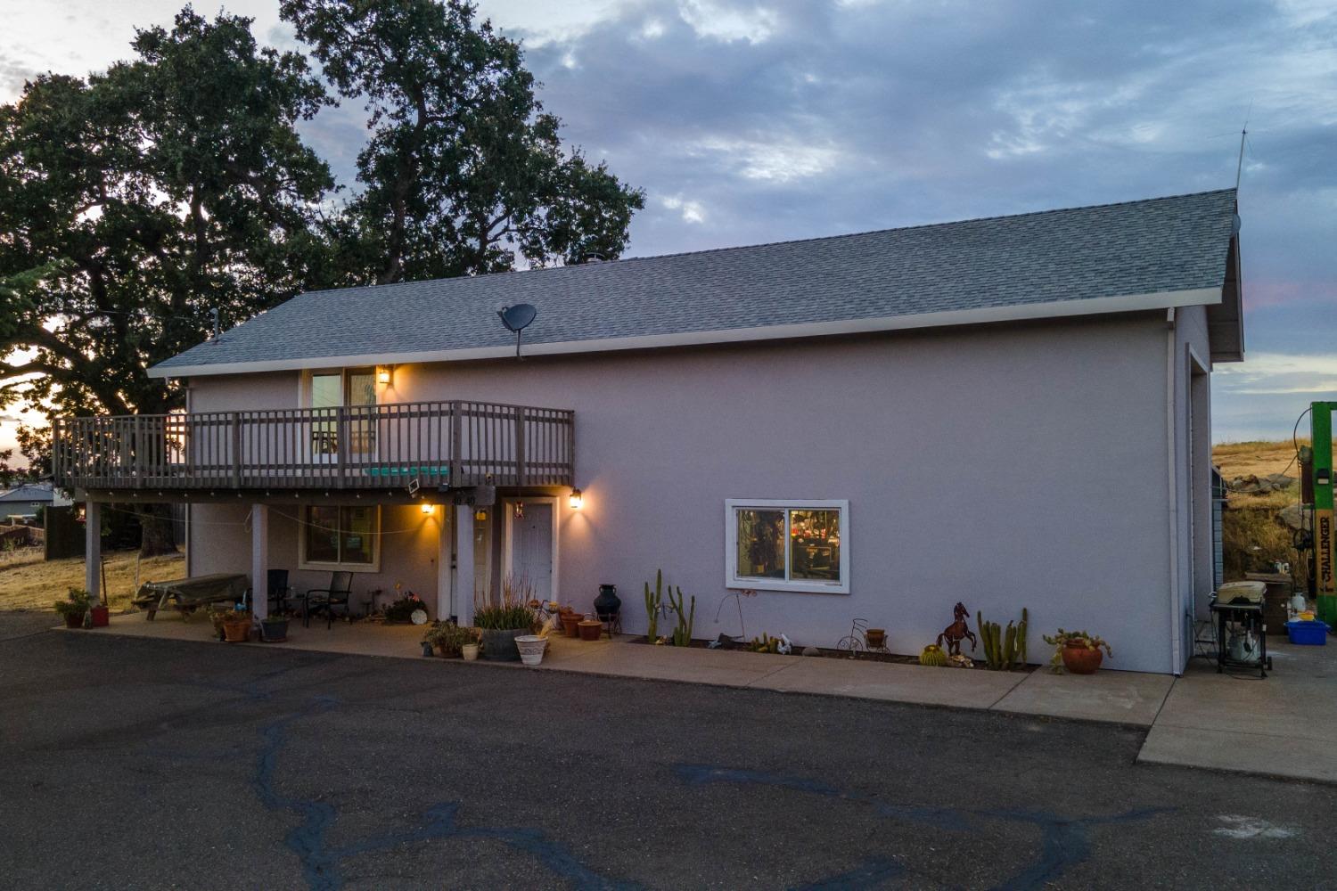 4040 Hawk View Road El Dorado Hills, CA 95762 - Photo 32 of 38