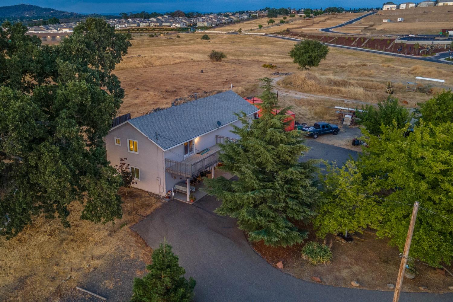 4040 Hawk View Road El Dorado Hills, CA 95762 - Photo 34 of 38