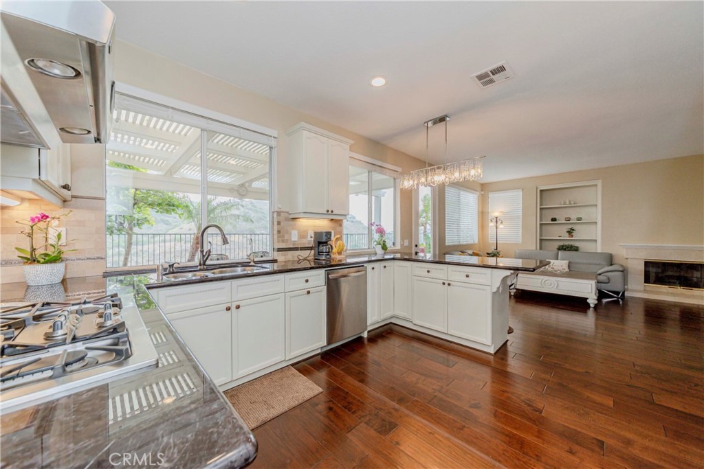 6242 East Inverness Place Orange, CA 92869 - Photo 14 of 60