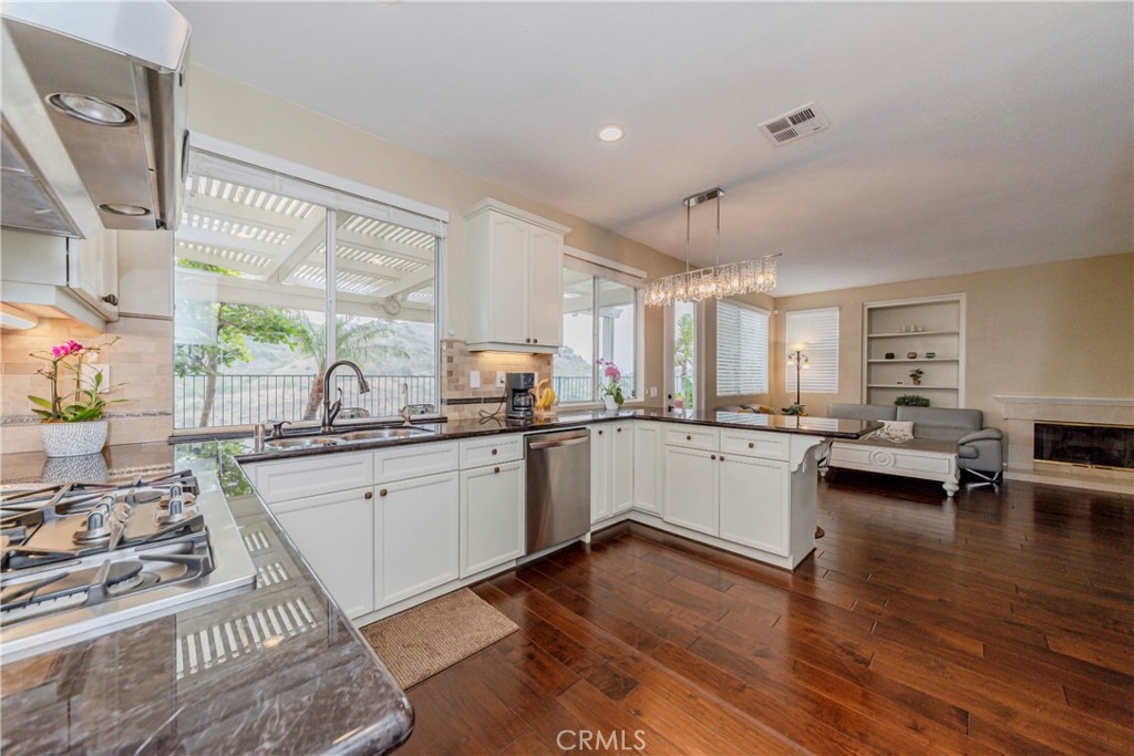 6242 East Inverness Place Orange, CA 92869 - Photo 15 of 60