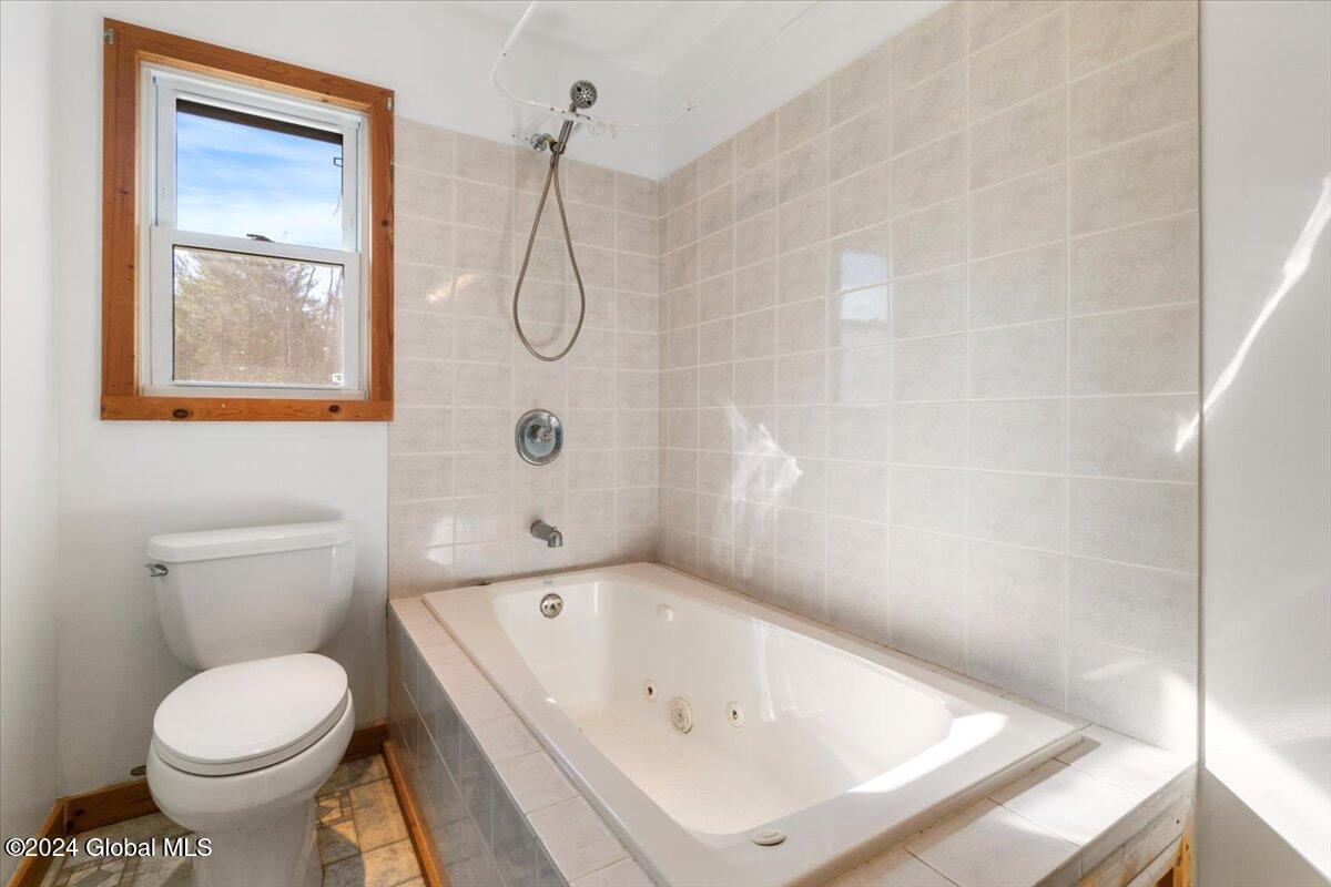 25 Thorpe Road Catskill, NY 12414 - Photo 14 of 24 Full Bath 2