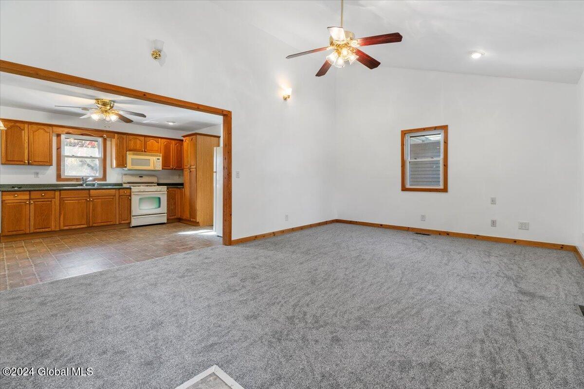 25 Thorpe Road Catskill, NY 12414 - Photo 6 of 24 Living Room 1