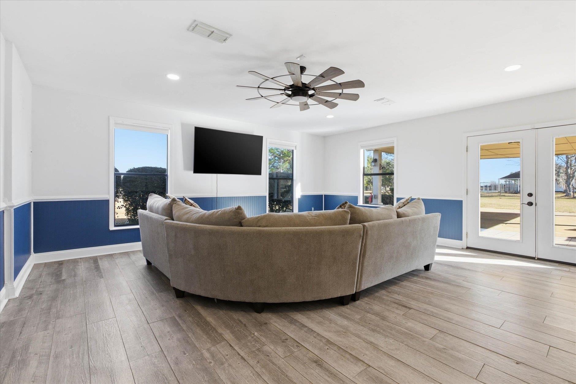 529 Valley View Trail Monticello, FL 32344 - Photo 2 of 70