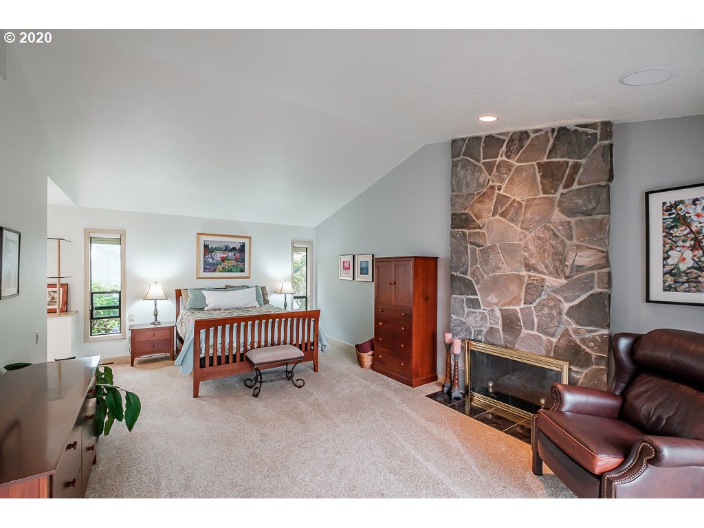 3021 Concomly Road South Salem, OR 97306 - Photo 15 of 32