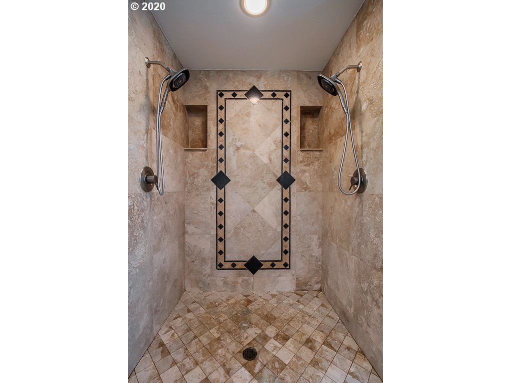 3021 Concomly Road South Salem, OR 97306 - Photo 19 of 32