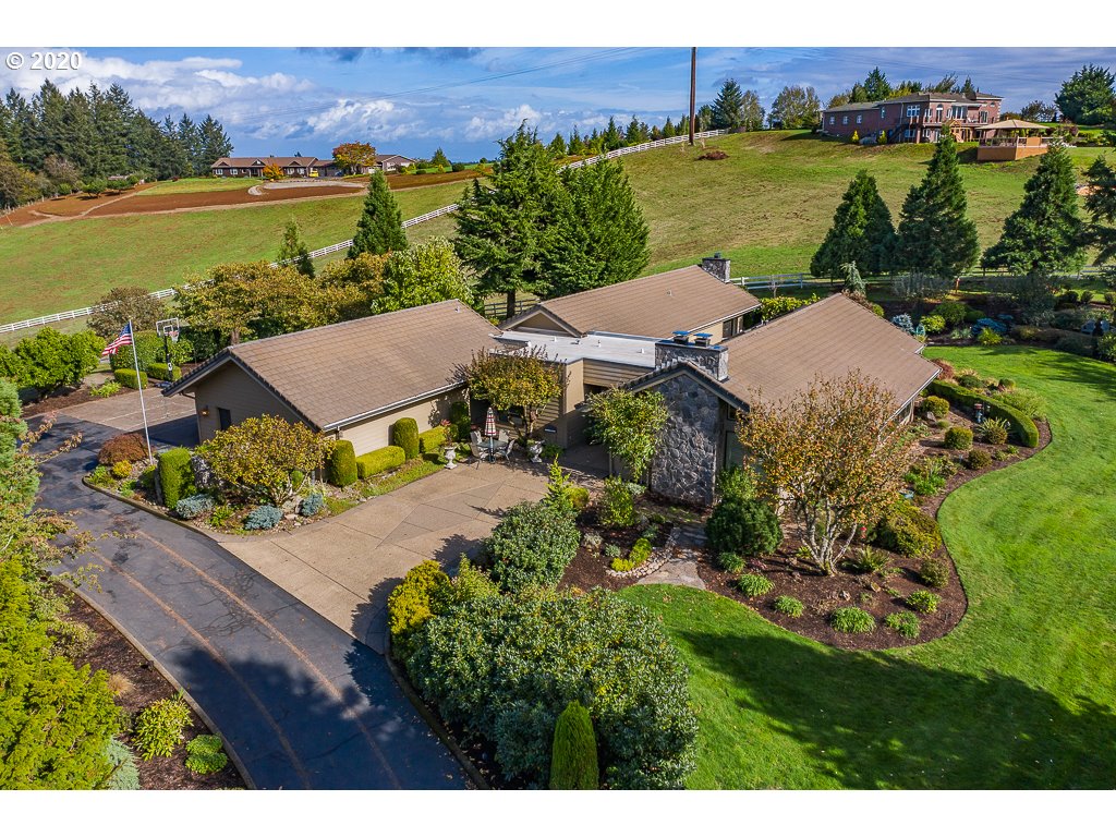 3021 Concomly Road South Salem, OR 97306 - Photo 4 of 32