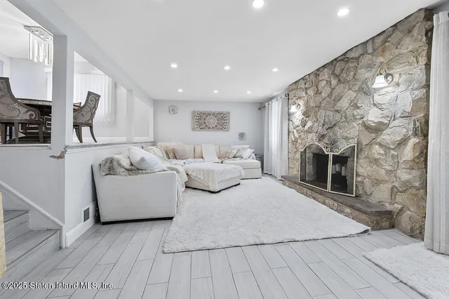 $867,000 | 71 Goller Place | Bulls Head