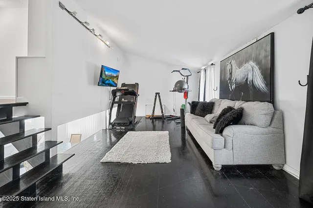 $867,000 | 71 Goller Place | Bulls Head