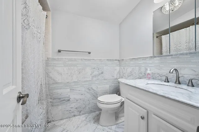 $867,000 | 71 Goller Place | Bulls Head