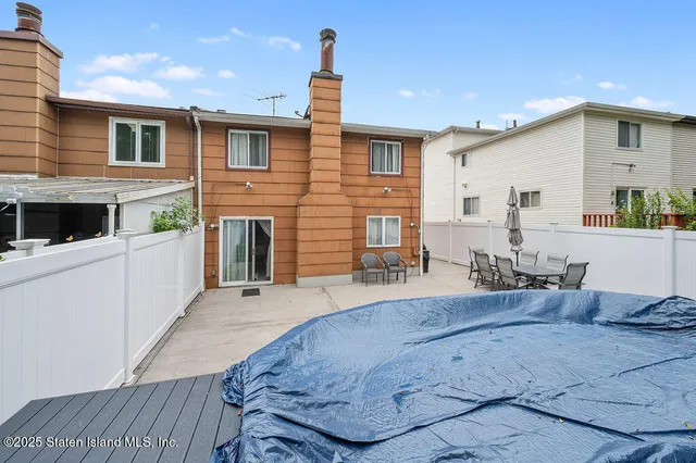 $867,000 | 71 Goller Place | Bulls Head