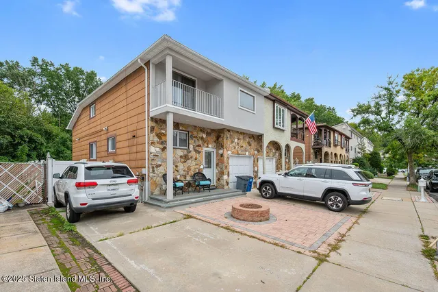 $867,000 | 71 Goller Place | Bulls Head