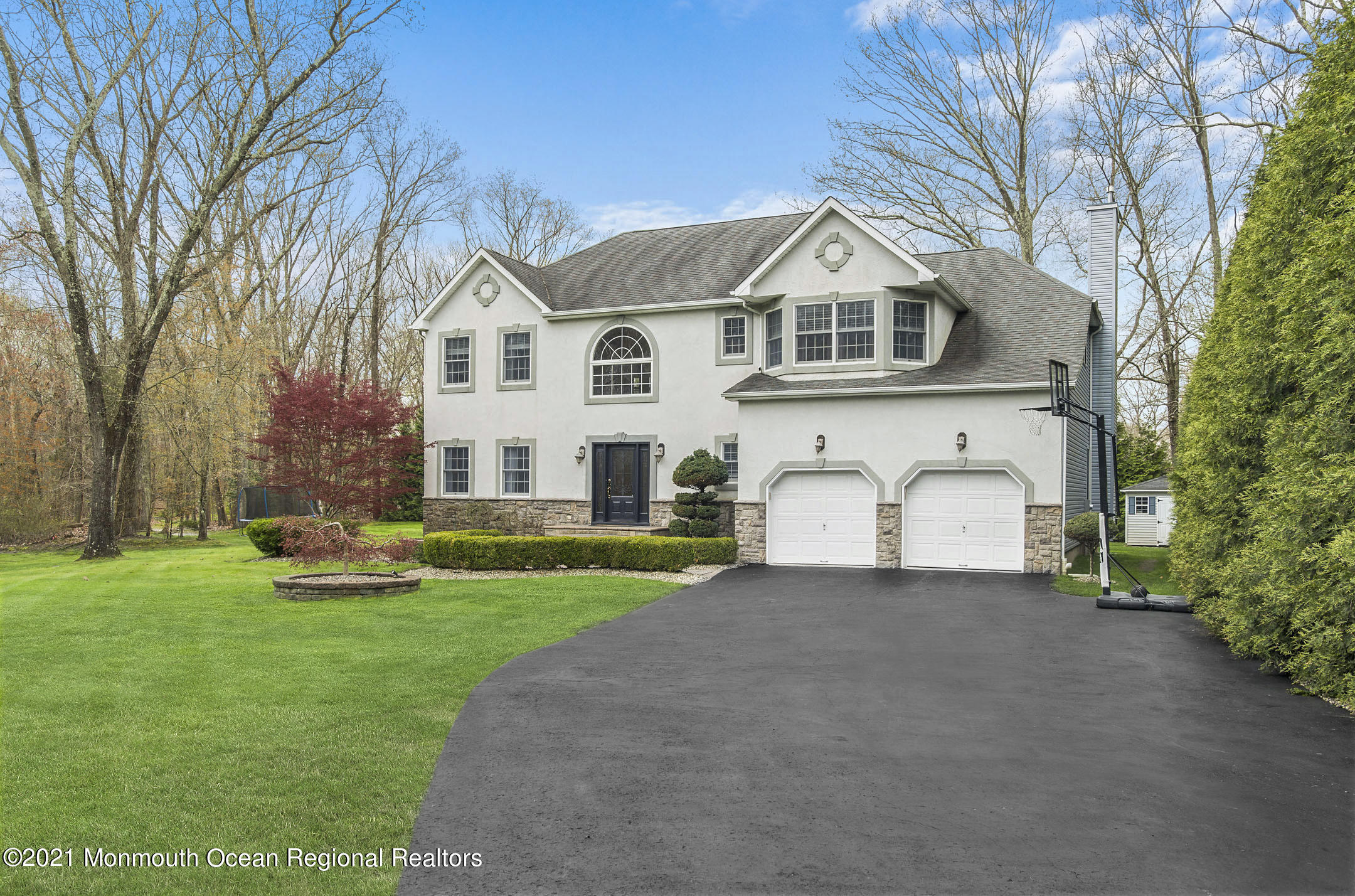 22 Kuzyk Road Cream Ridge, NJ 08514 - Photo 4 of 58 Front