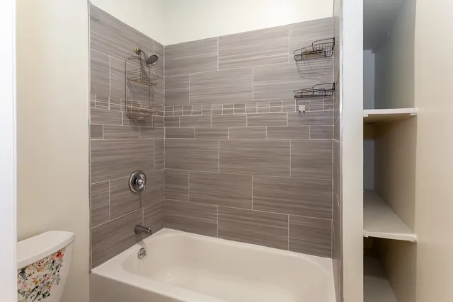 $1,700 | 4610 South Marshfield Avenue, Unit 1, Chicago, IL 60609