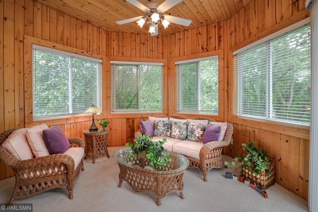 10292 Antlers Ridge Eden Prairie, MN 55347 - Photo 23 of 44 Gallery Image 23