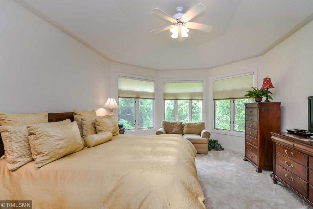10292 Antlers Ridge Eden Prairie, MN 55347 - Photo 28 of 44 Gallery Image 28