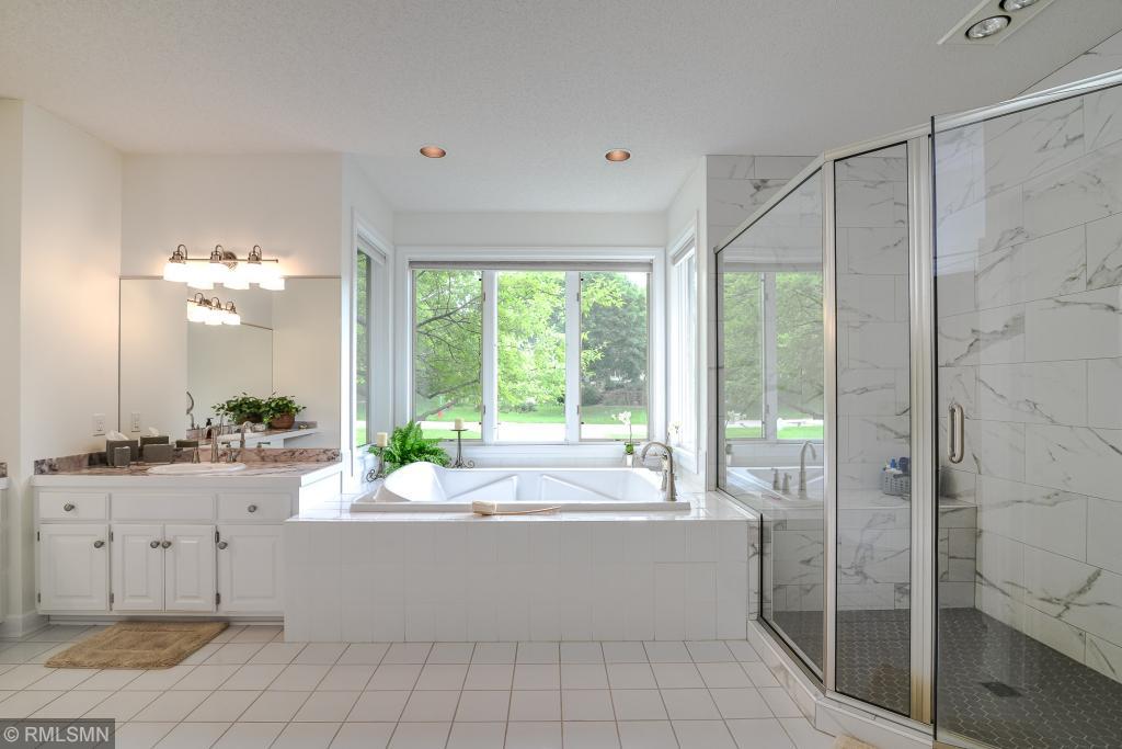 10292 Antlers Ridge Eden Prairie, MN 55347 - Photo 31 of 44 Gallery Image 31