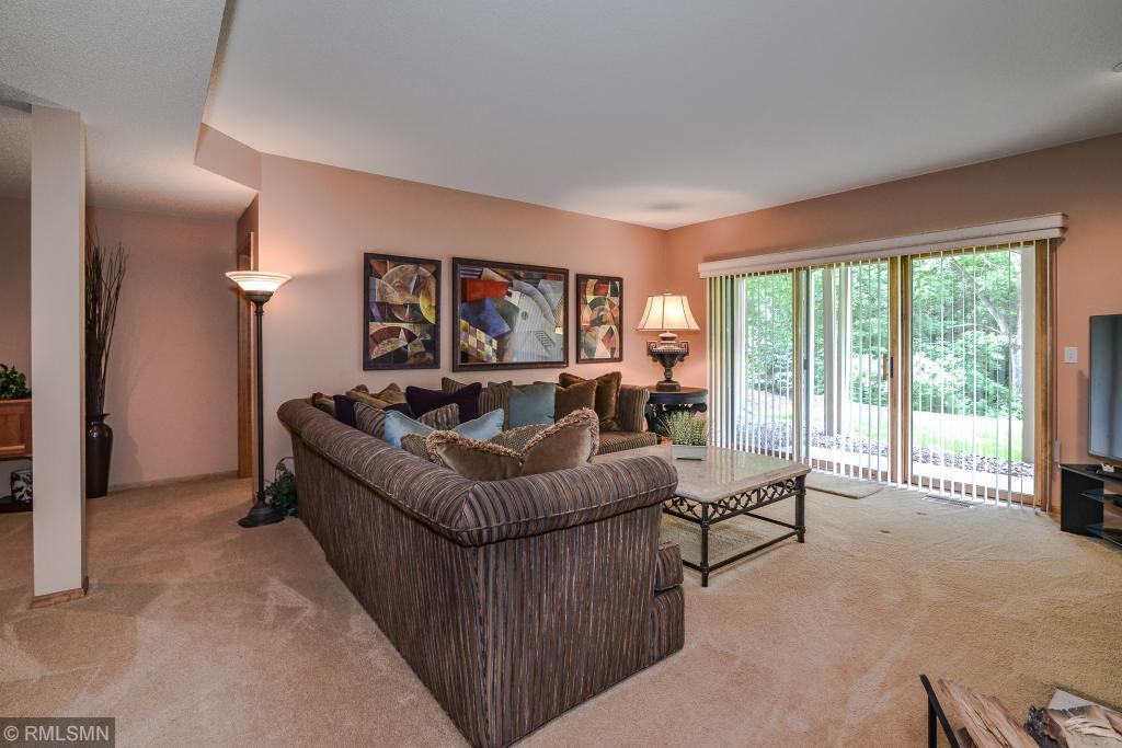 10292 Antlers Ridge Eden Prairie, MN 55347 - Photo 35 of 44 Gallery Image 35