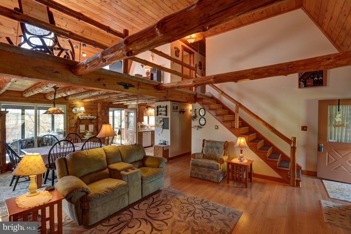 32 Upper Valley Road Christiana, PA 17509 - Photo 3 of 14