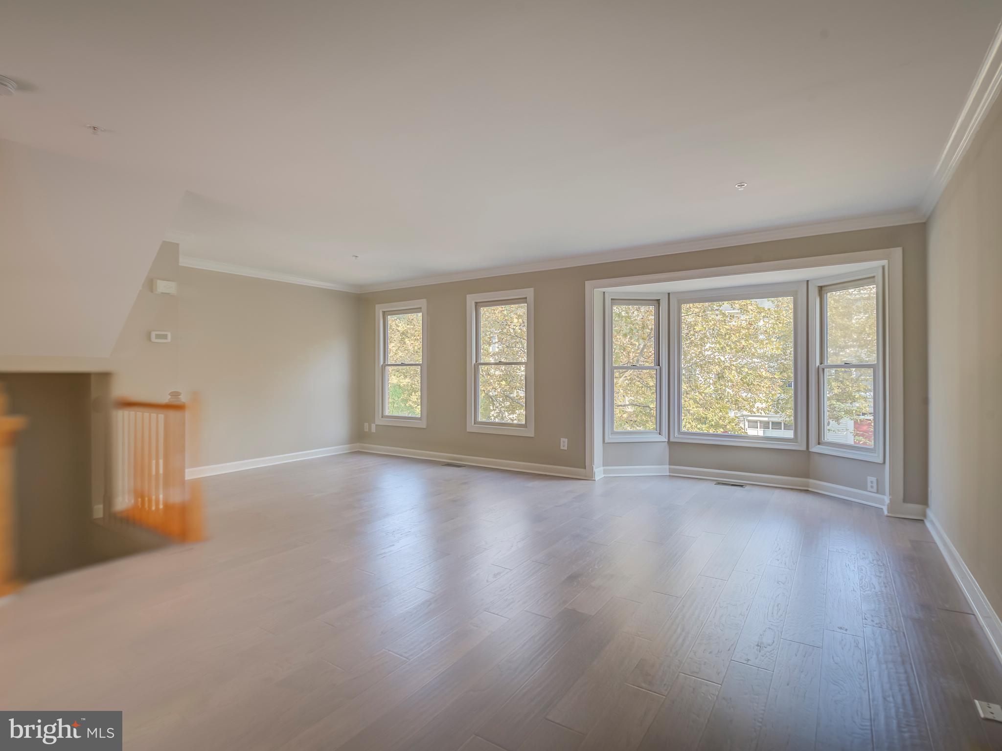 3503 Falling Run Road Laurel, MD 20724 - Photo 15 of 48 Living Room