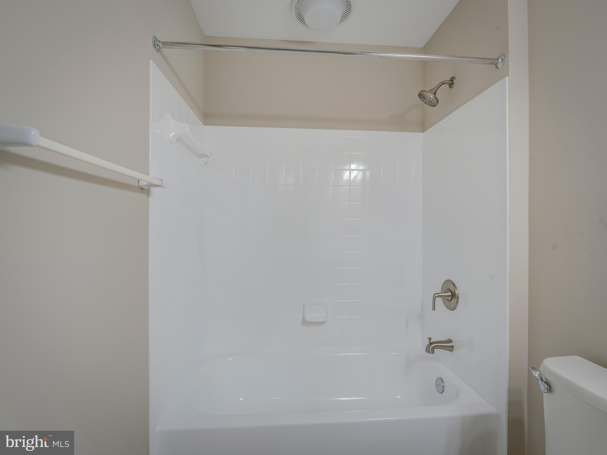 3503 Falling Run Road Laurel, MD 20724 - Photo 39 of 48 Second full bathroom