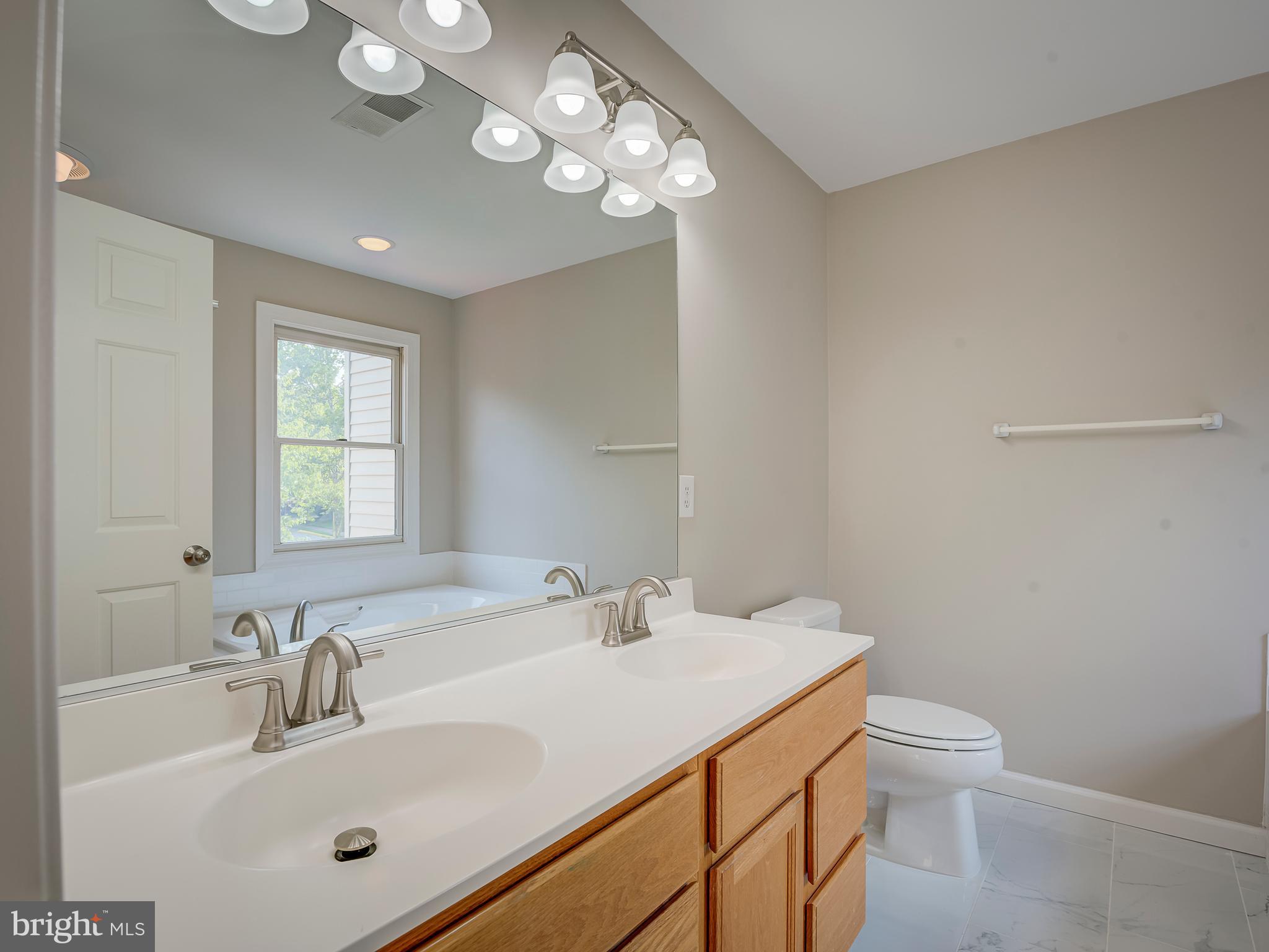 3503 Falling Run Road Laurel, MD 20724 - Photo 45 of 48 Master bathroom